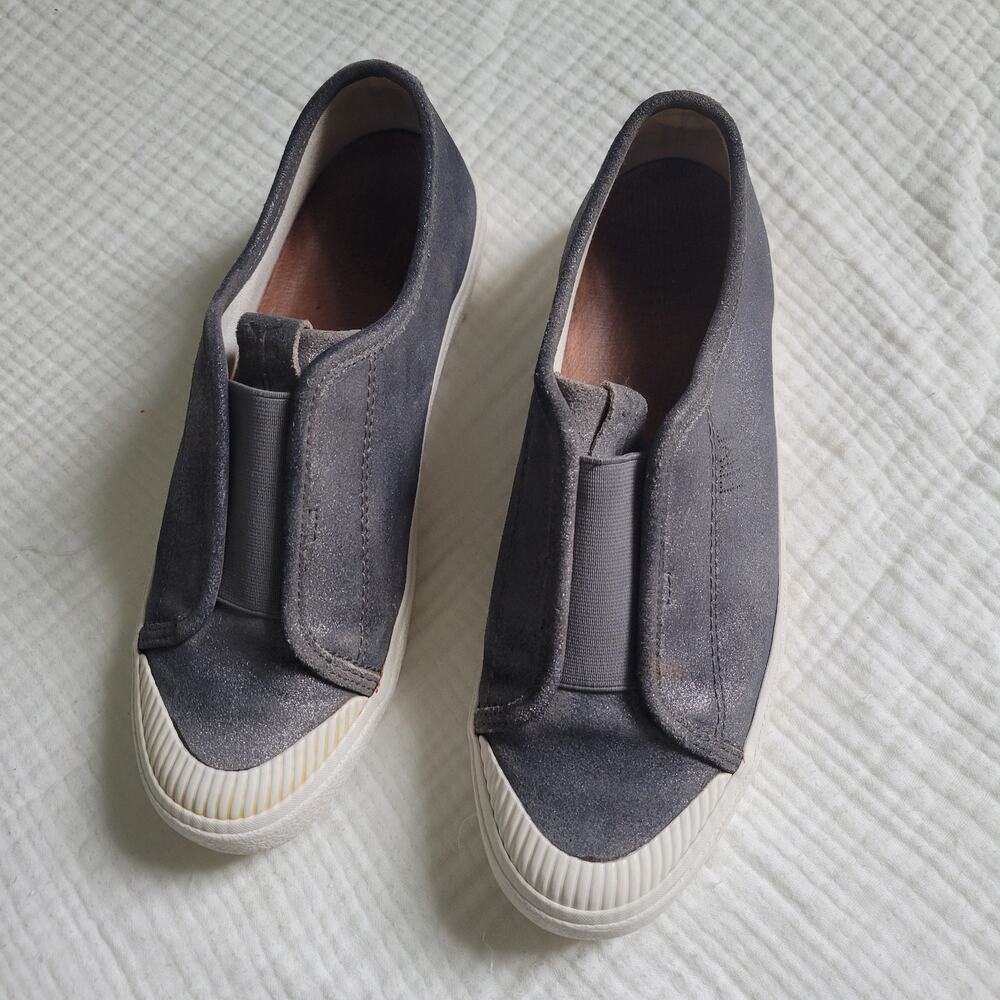 Frye Womens 7.5 Silver Sneakers Claudia Low Top Slip On Metallic Gray - Picture 6 of 9